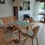 Haus Seidelbast 아파트 *